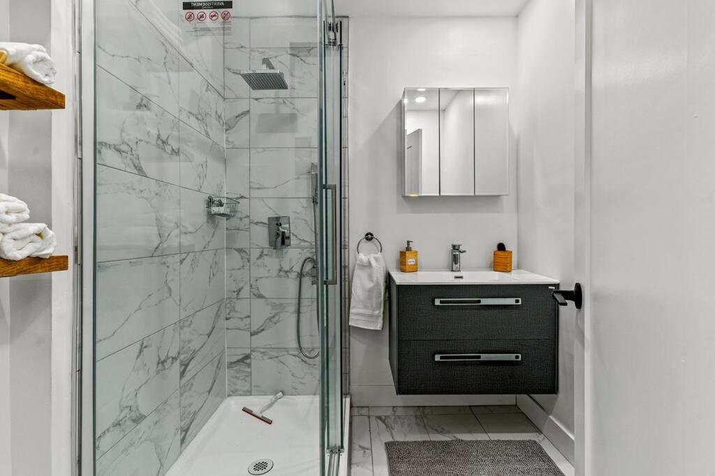 Appartement Haut De Gamme Ndg Μόντρεαλ Εξωτερικό φωτογραφία